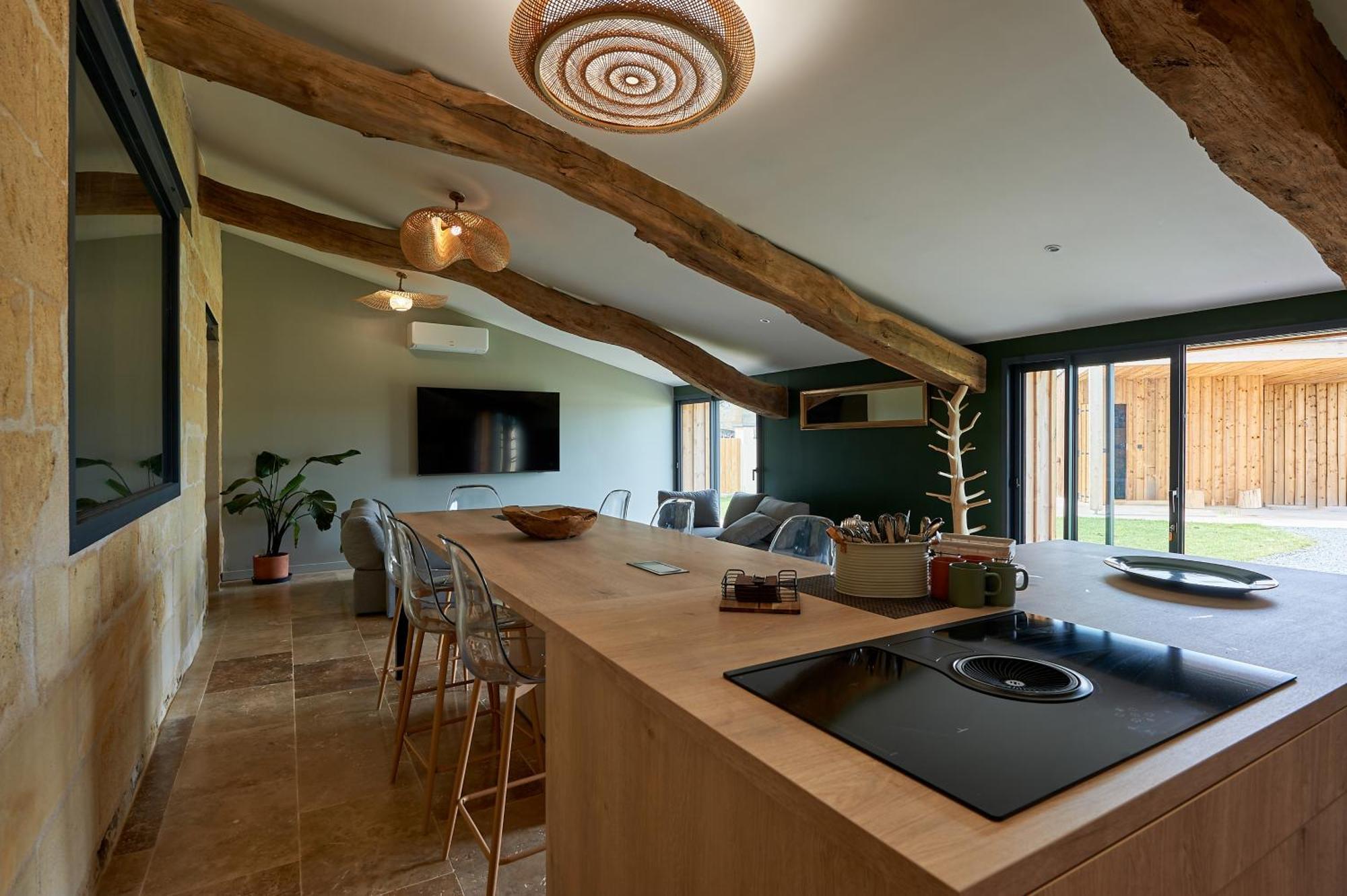 Le Repaire Lagardere Bed and Breakfast Lussac  Exteriör bild